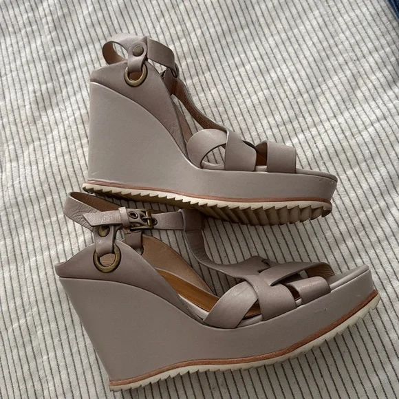 Women's Biala Wedge Gray Tan Leather Sandals Size 39 Excellent - Picture 2 of 6